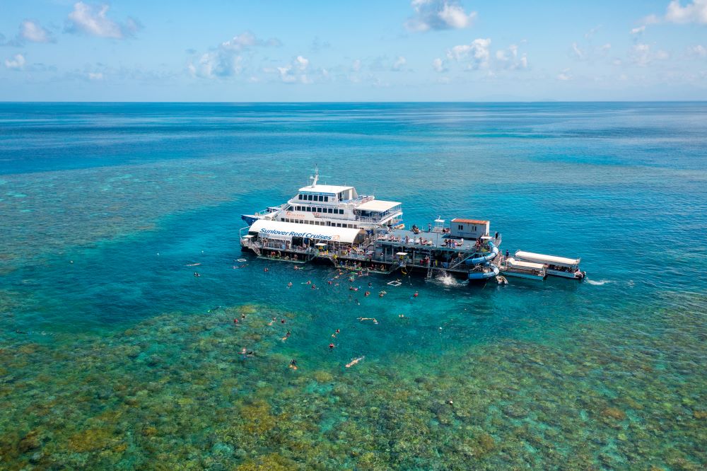 Sunlover Reef Cruises 